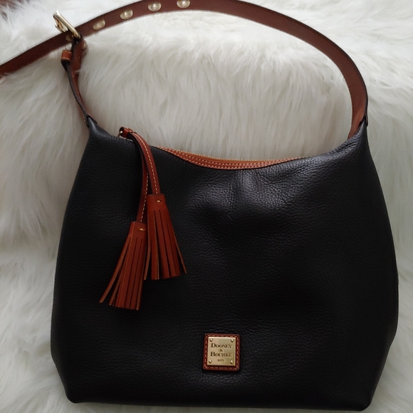 Dooney & Bourke Black Paige Sac Shoulder Bag - Picture 9 of 9